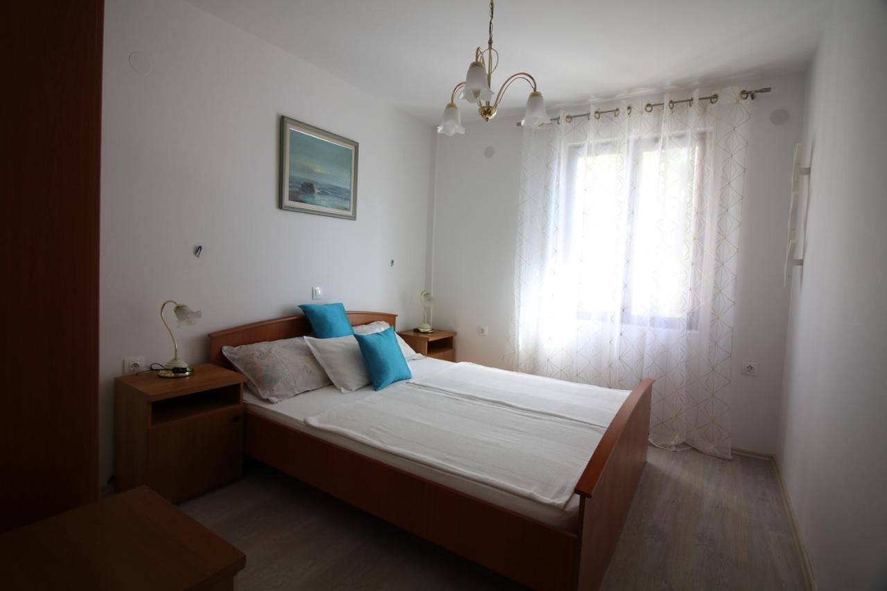 Apartmani Niessner Malinska Exterior photo